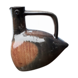 Zoomorphic pitcher