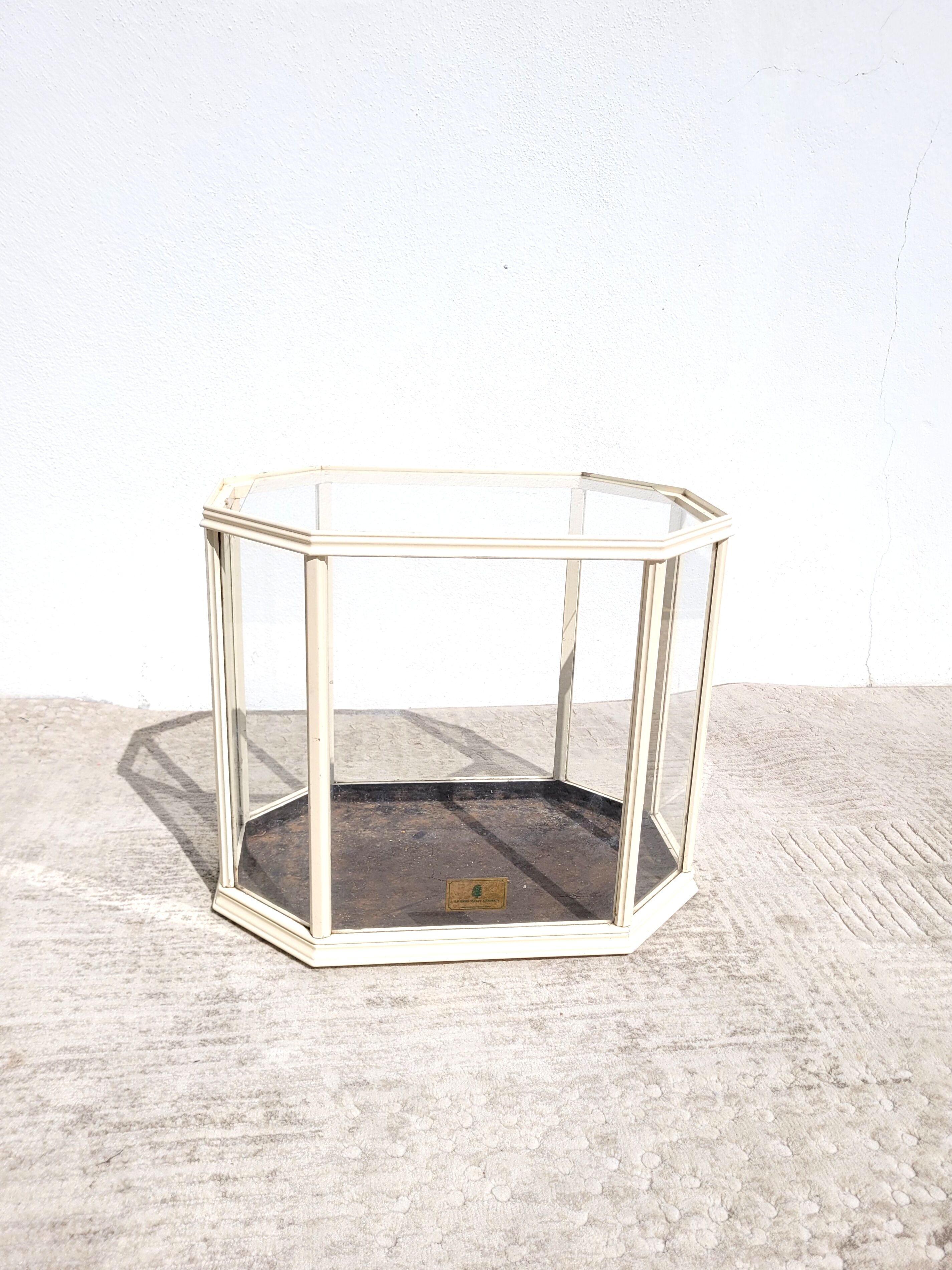 Indoor greenhouse Bois St Germain