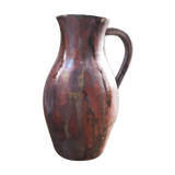 Brick red jug