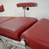 Dentist retro red skai