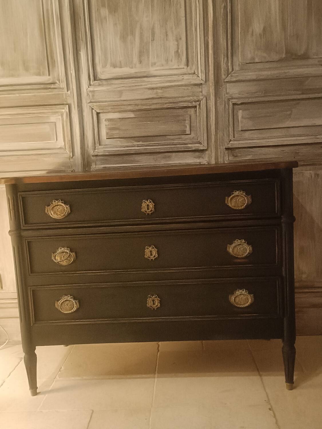 Commode style louis 16 noire