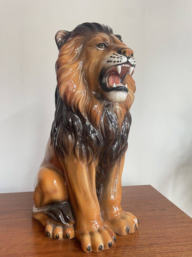 Vito the Majestic – Italian large ceramic lion