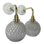 Paire d’appliques murales globes en verre ciselé
