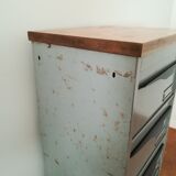Meuble à clapets