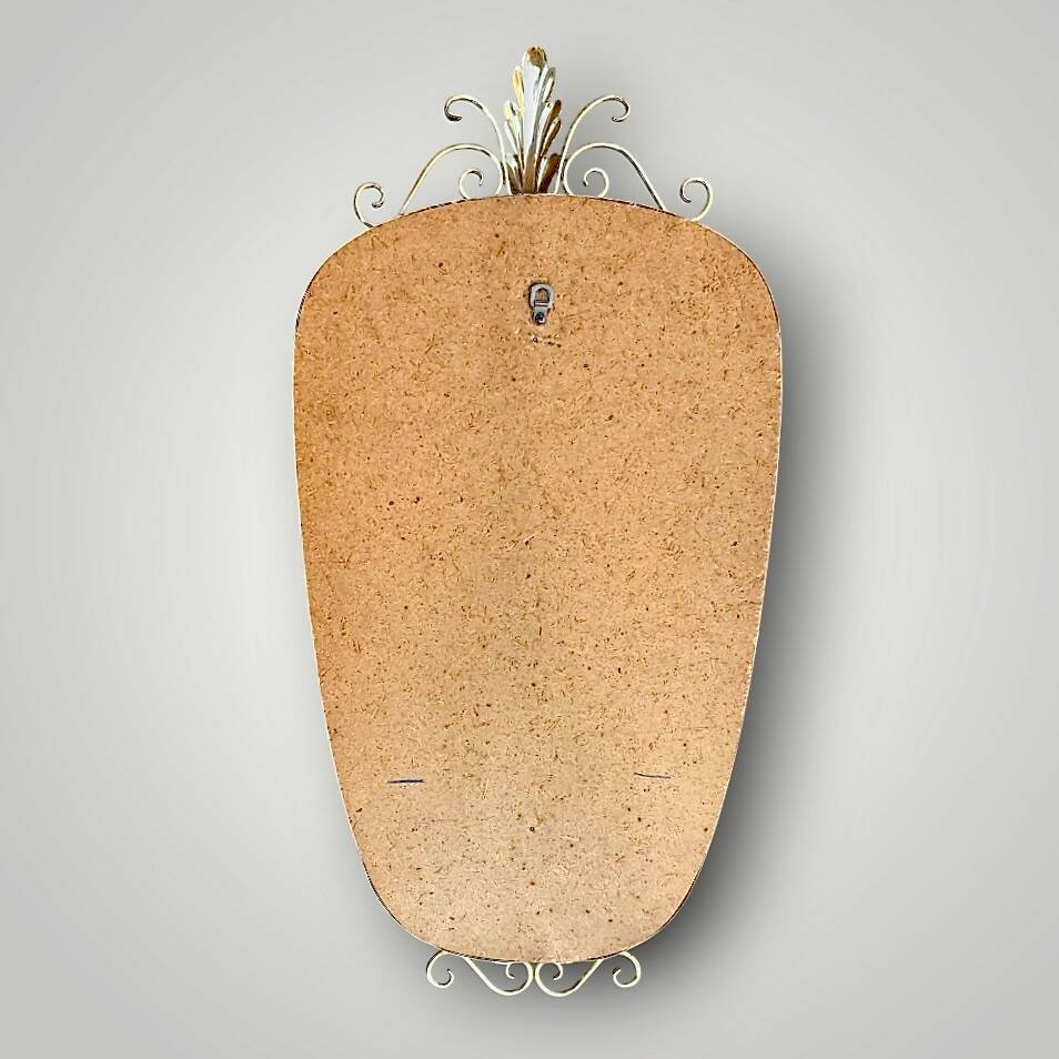 Antique wall mirror in gold metal – Free form –