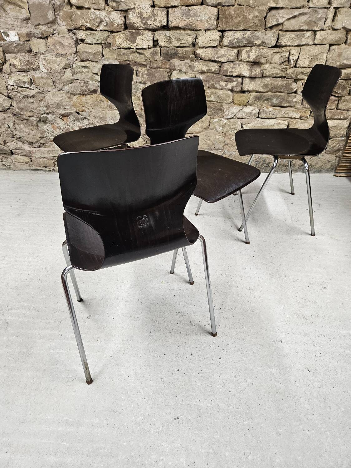 Lot 4 chaises
Flötotto pagwood 1960"