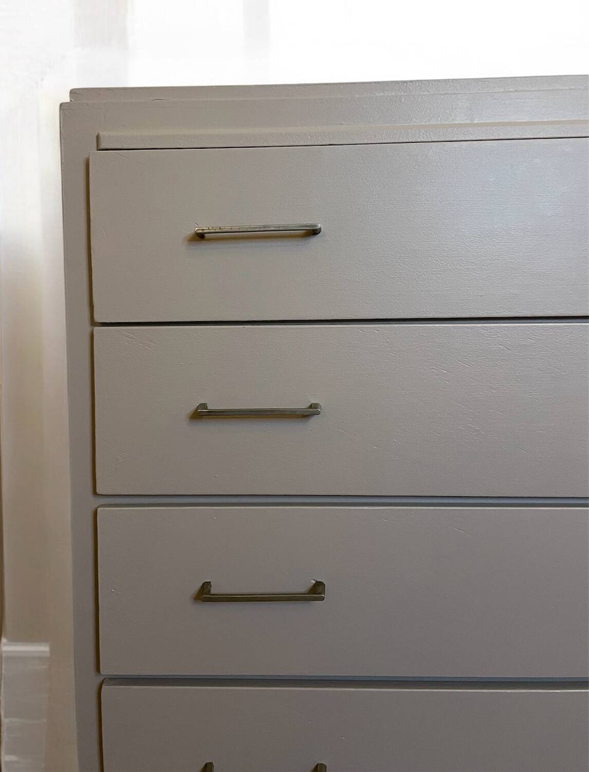 Commode vintage pieds compas
