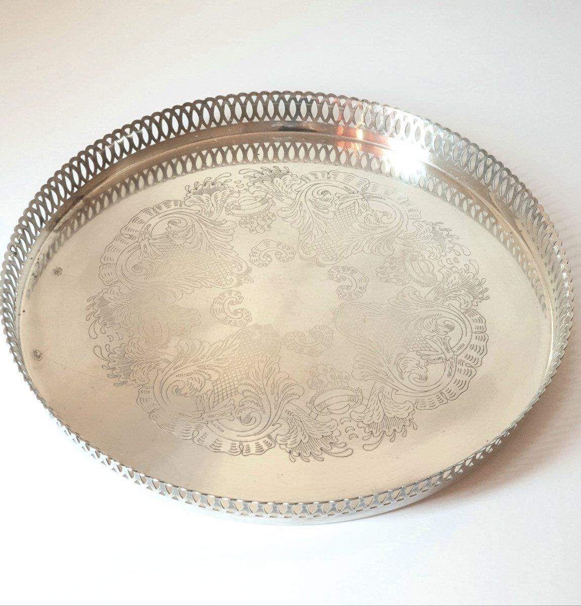 Silver-plated service tray 20th century