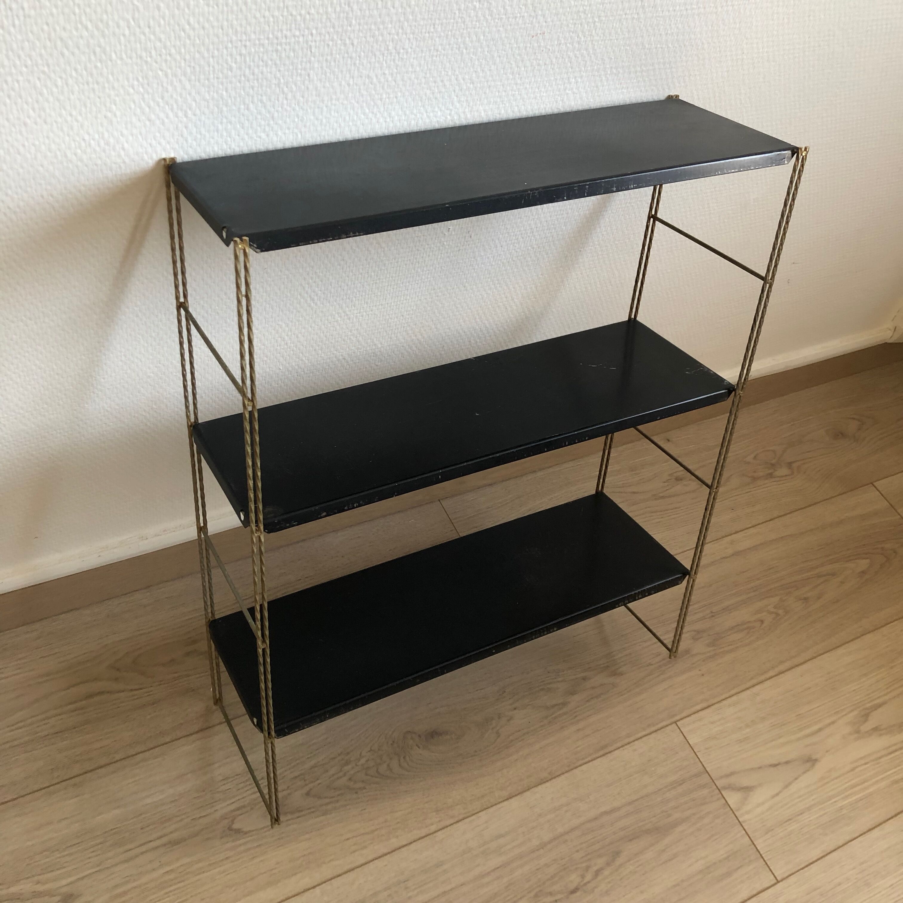 Etagère noire dorée 58x49cm vintage 1960