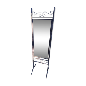 Miroir sur pied en fer