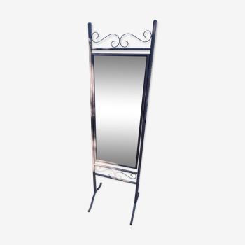 Mirror on foot in reclining wrought iron