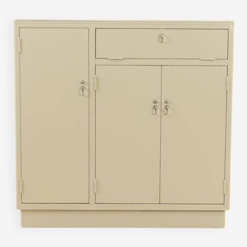 Armoire à Pharmacie des Années 1950, Ritter