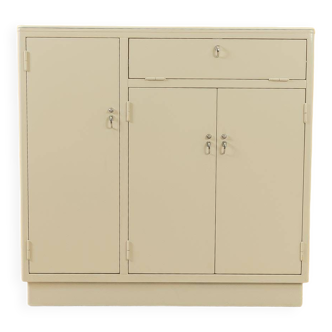 1950s Medicine Cabinet, Ritter