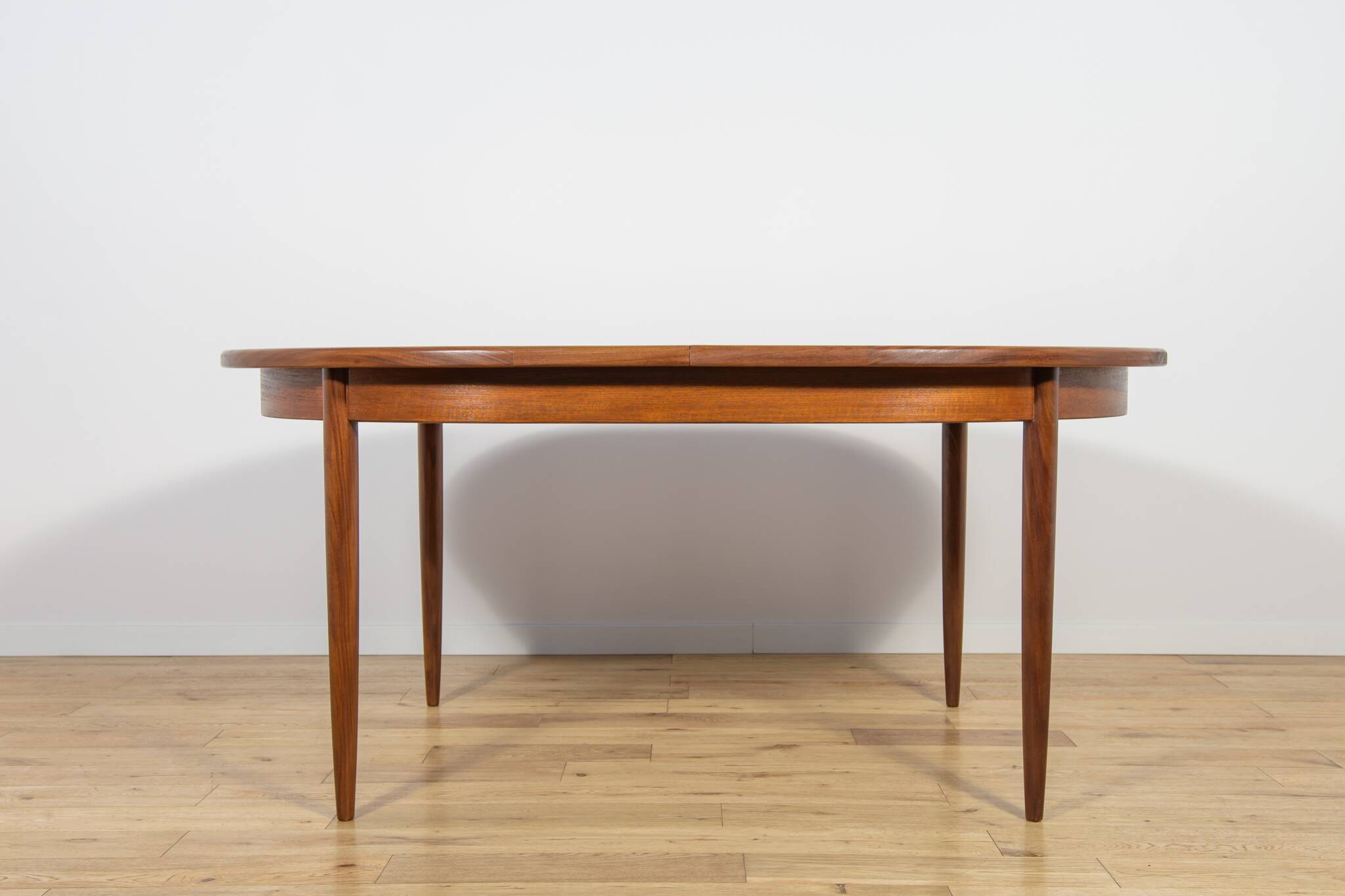 Mid-century teak modern oval dining table from G-Plan, United Kingdom, 1960s