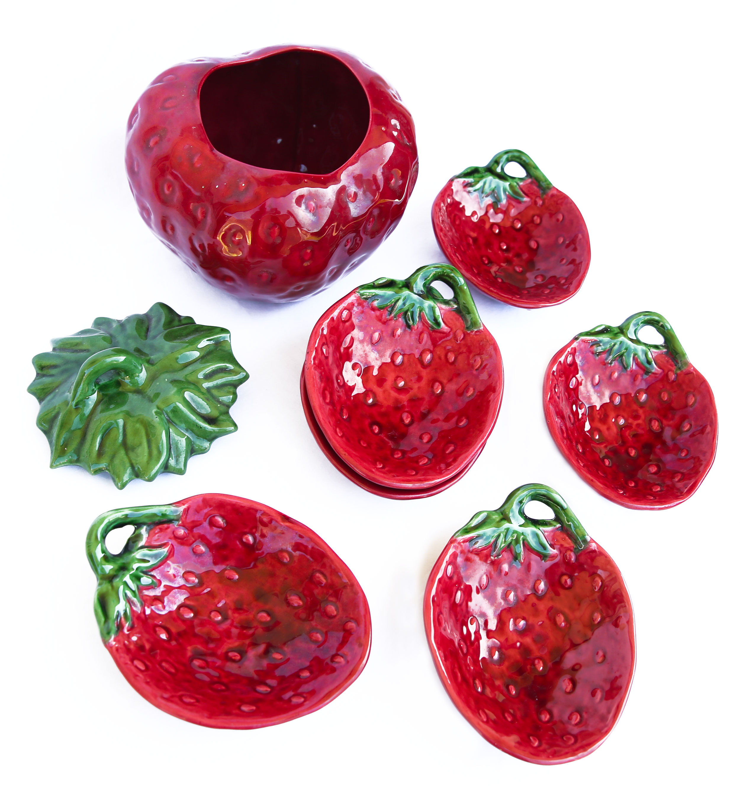 Salad bowl serving and 6 strawberry cups in Aegitna Vallauris