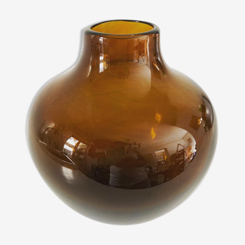 Vase en verre soufflé vintage ambré signé Claude Morin, Dieulefit, Drôme