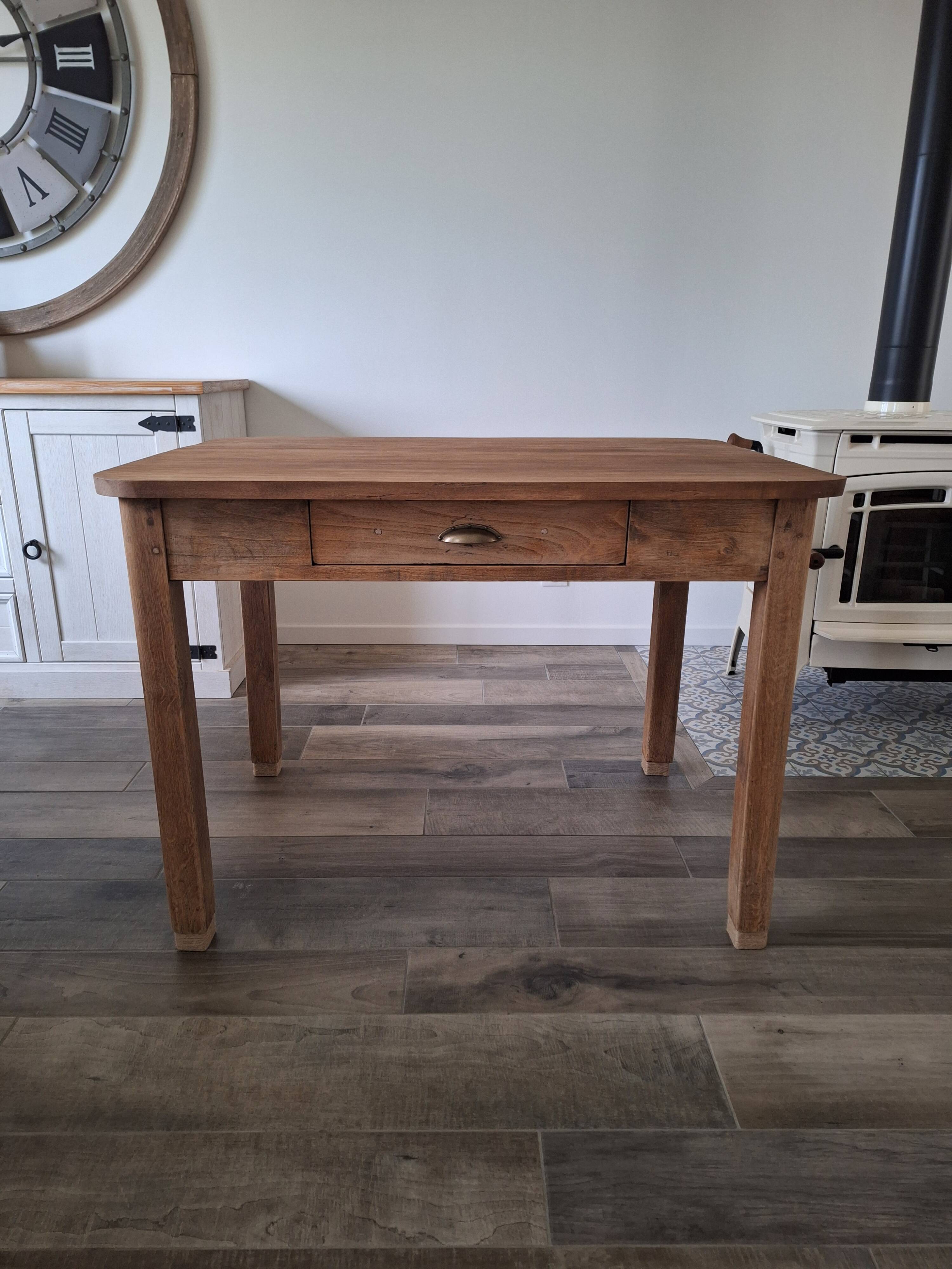 Desk / Antique oak table