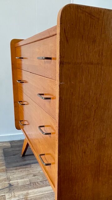 Vintage compass feet commode