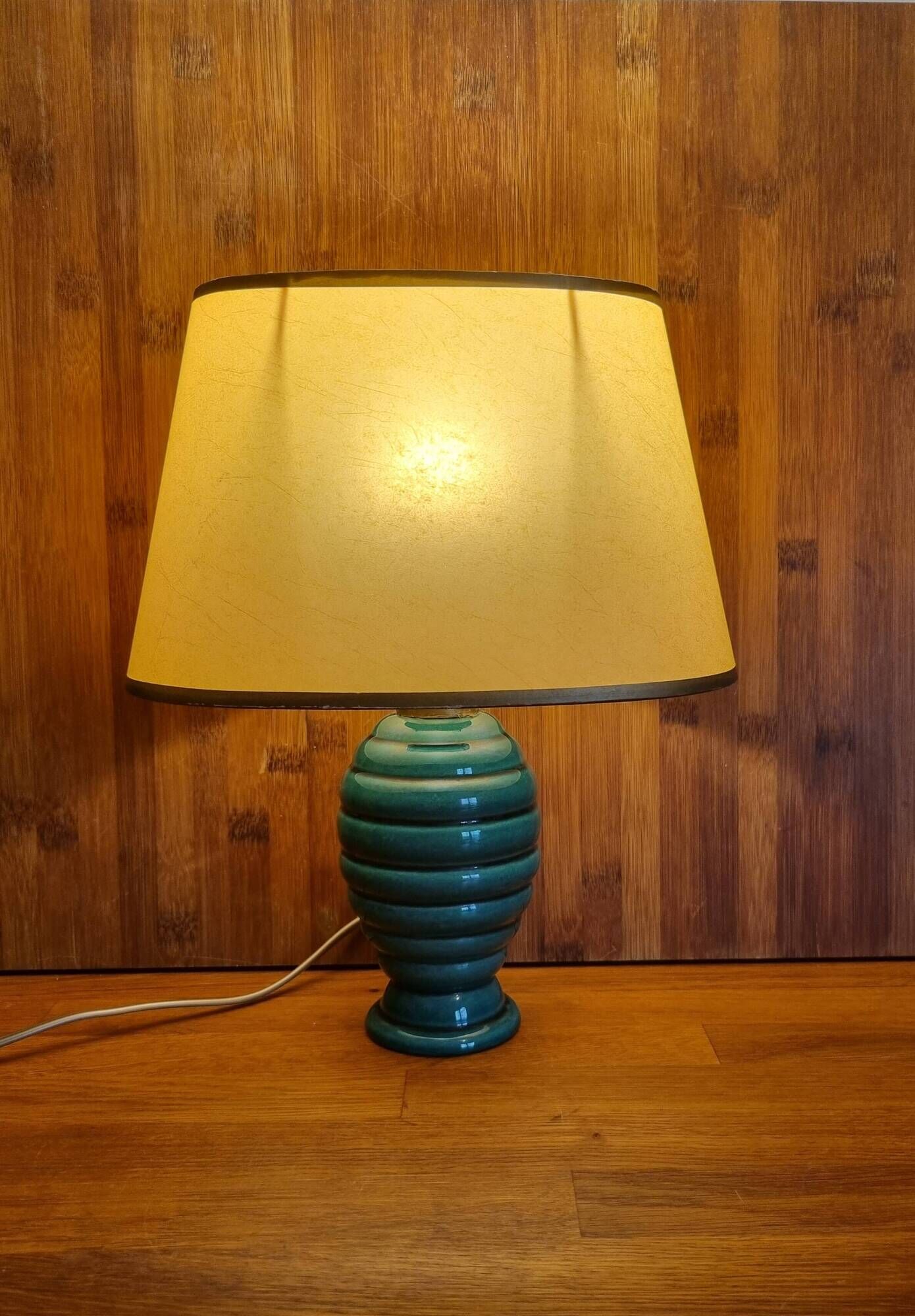 Vintage 50s bedside lamp in green ceramic