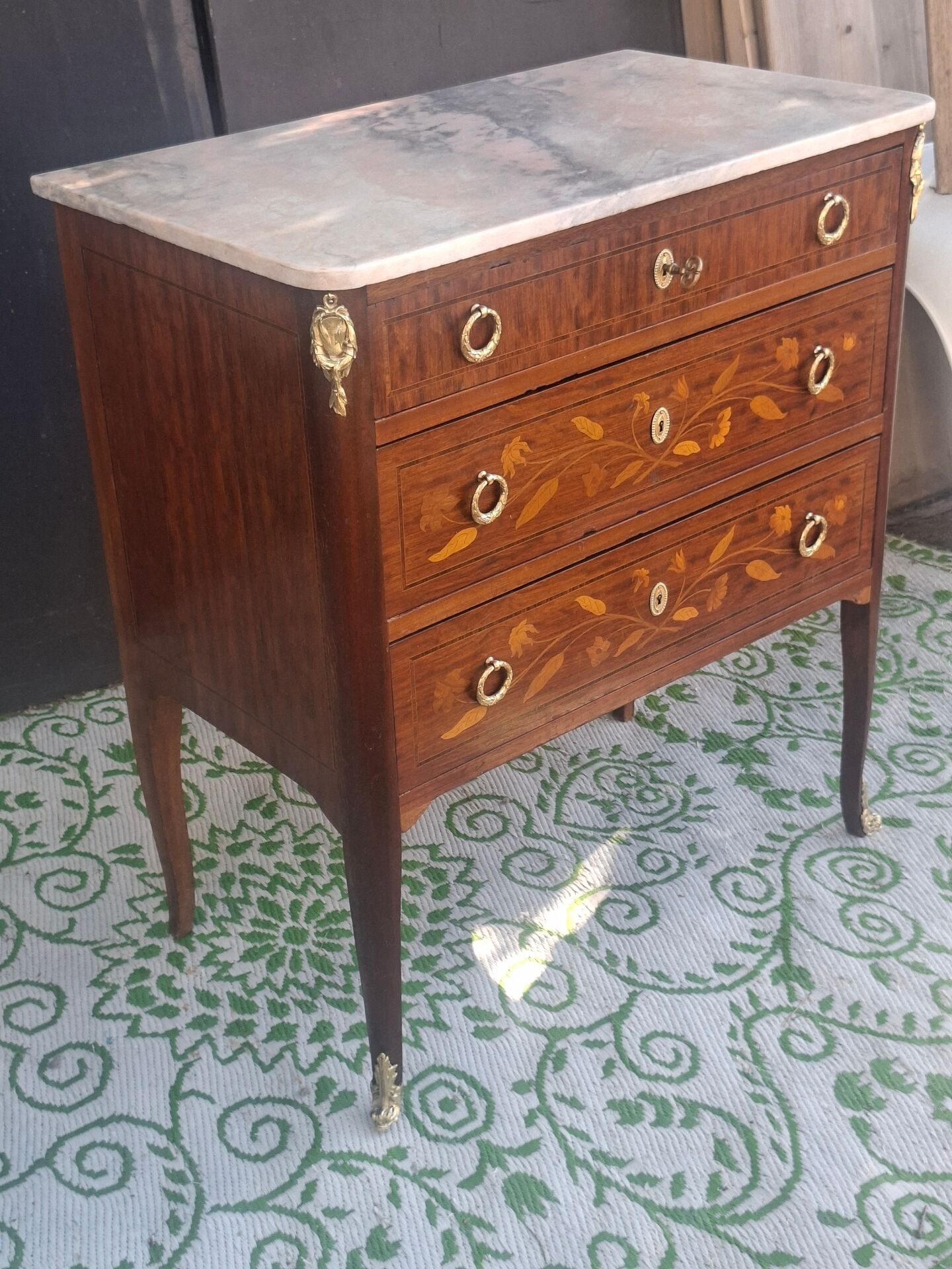 Commode en marqueterie