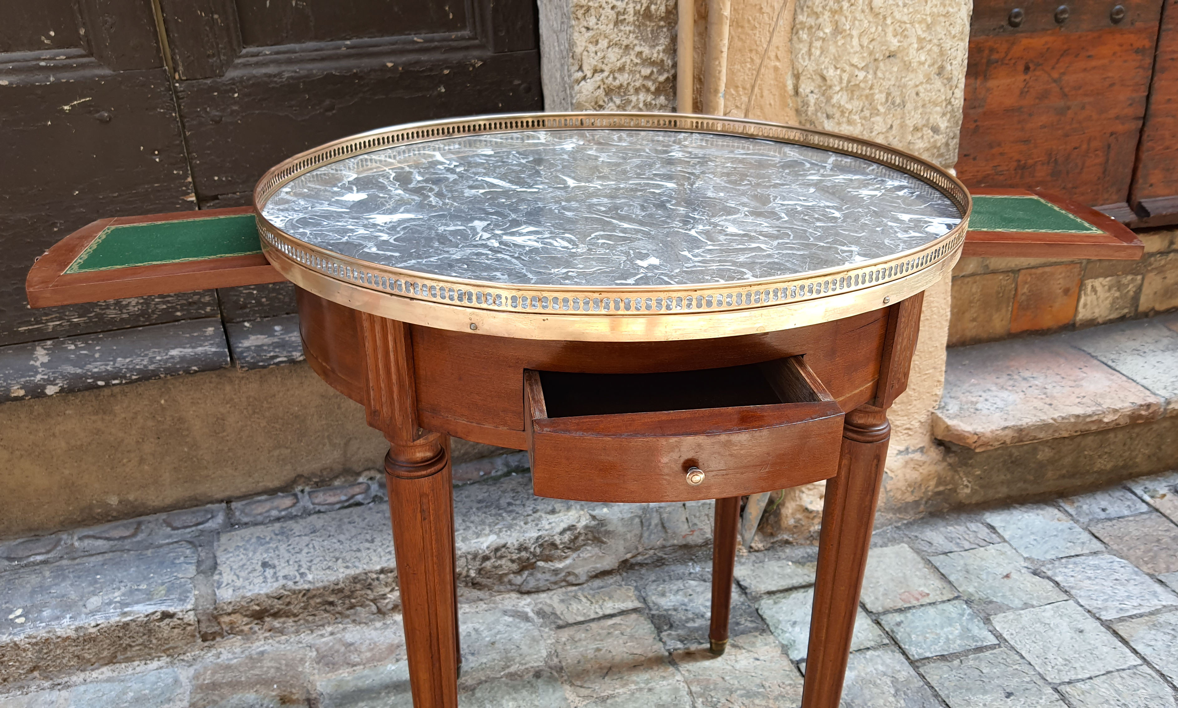 Side table Bouillotte Louis XVI black marble