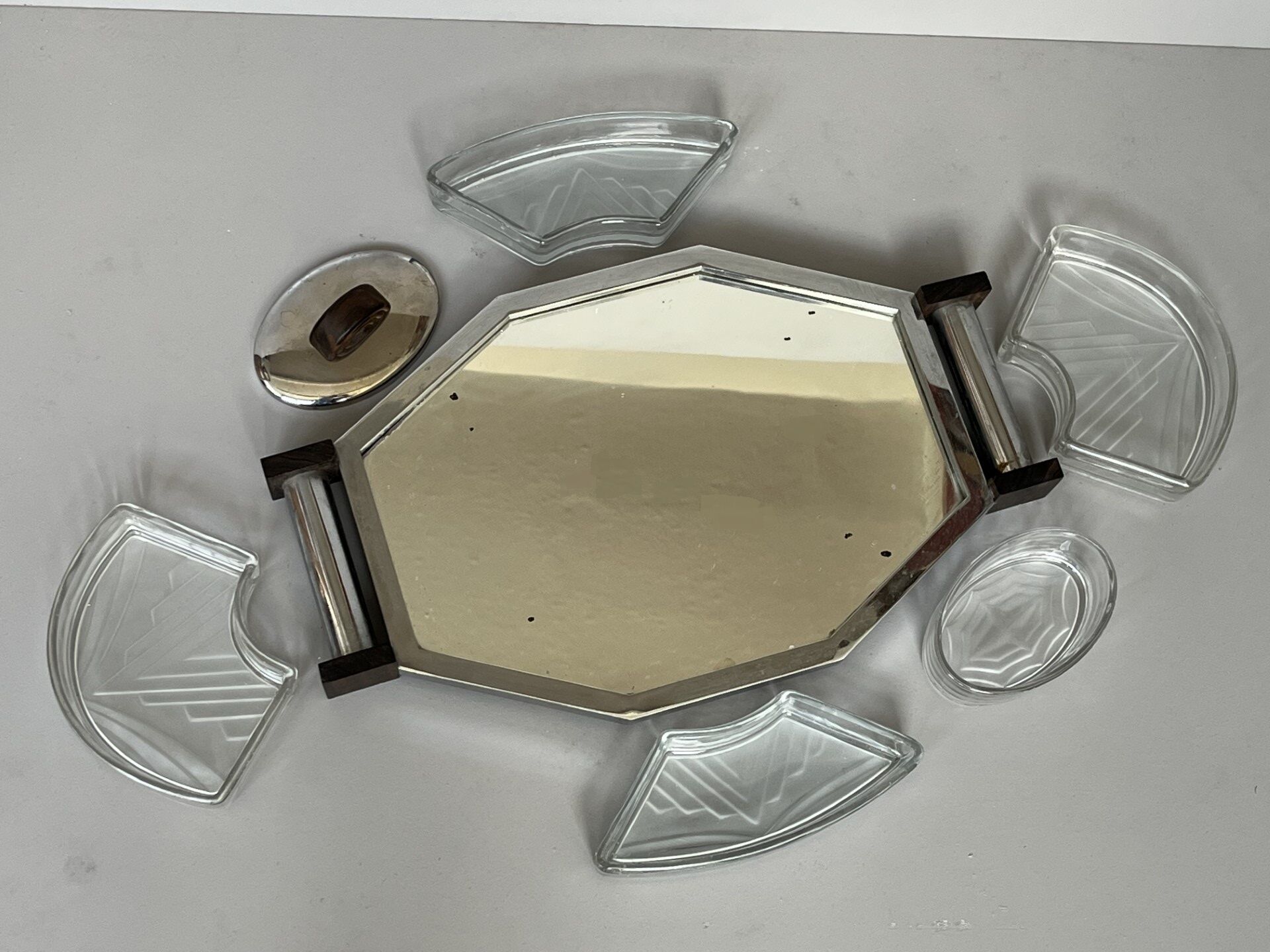 Art Deco presentation tray 1930
