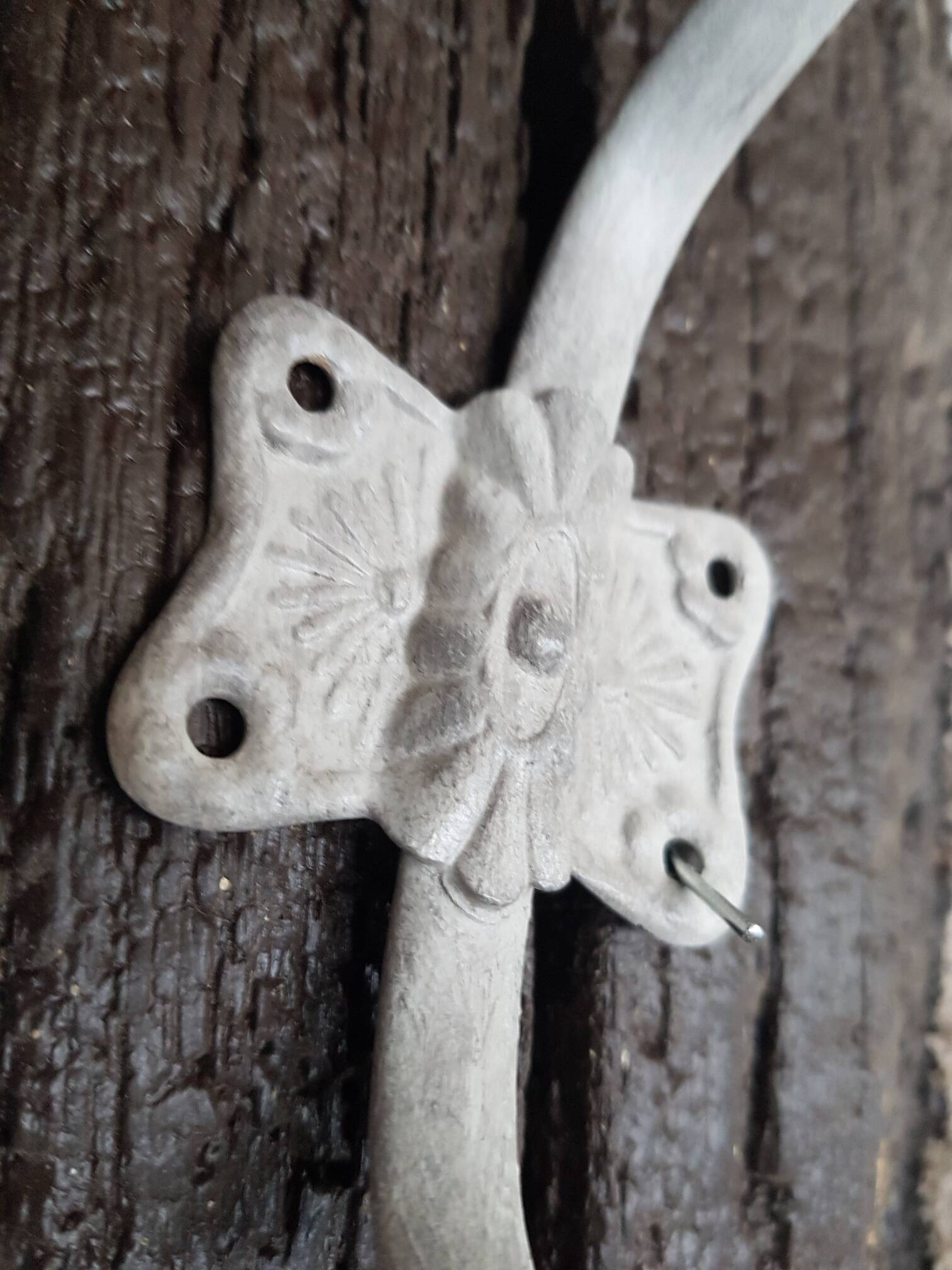 Patère porte manteau patiné