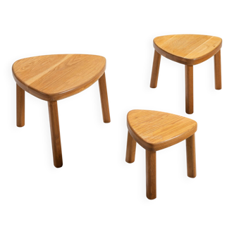 Set of three solid oak nesting tables