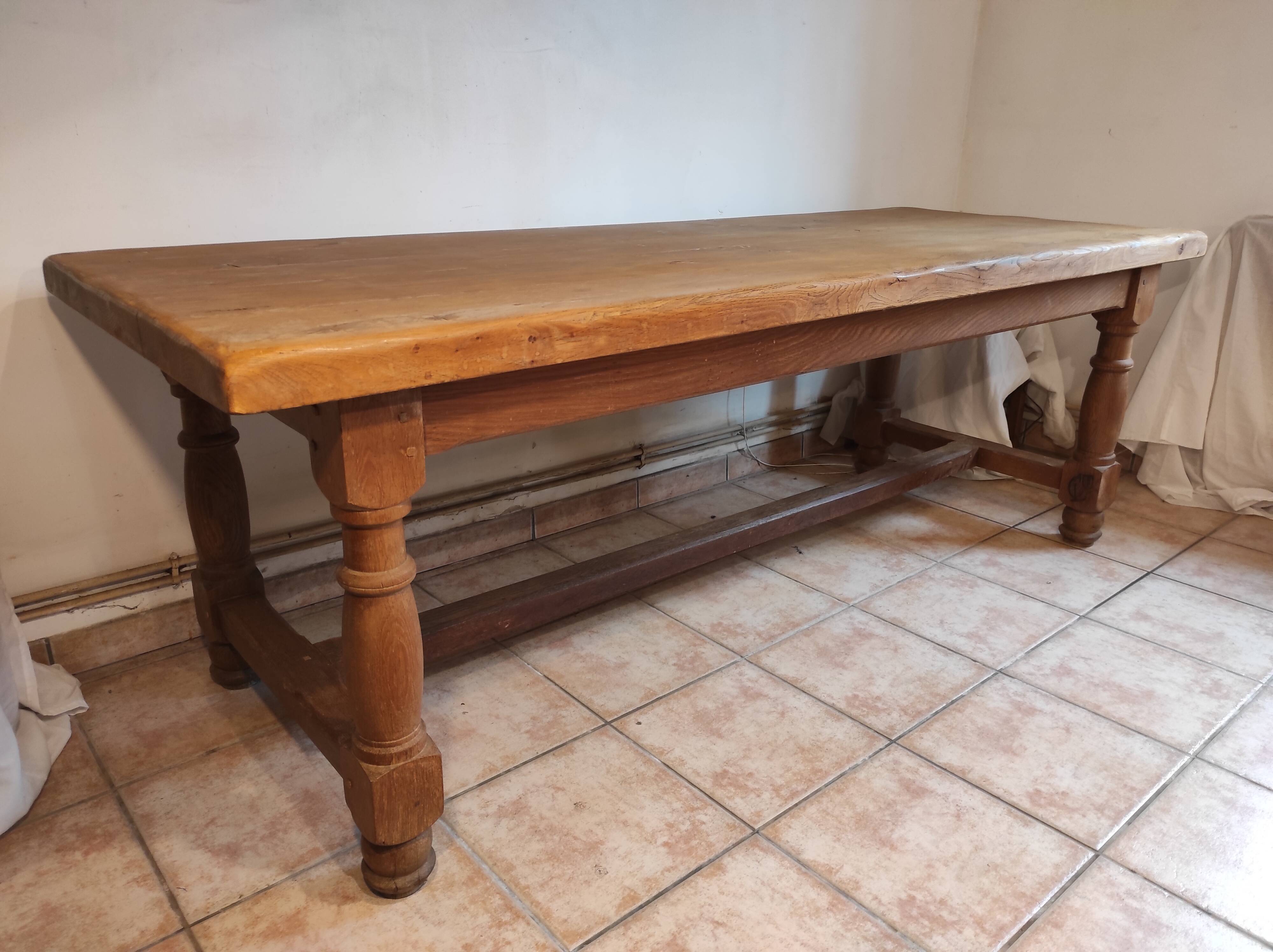 Oak farmhouse table