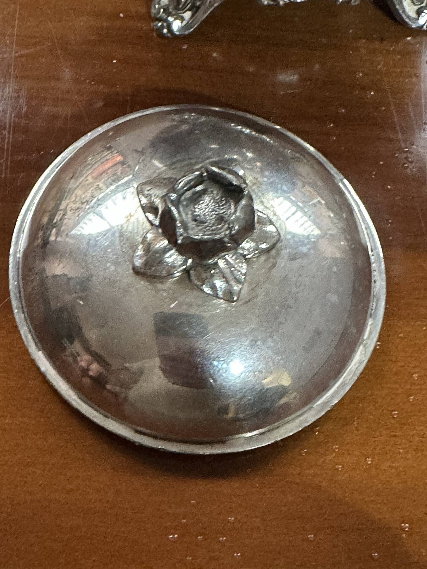 Silver-plated metal sugar bowl from the Art Nouveau period.
