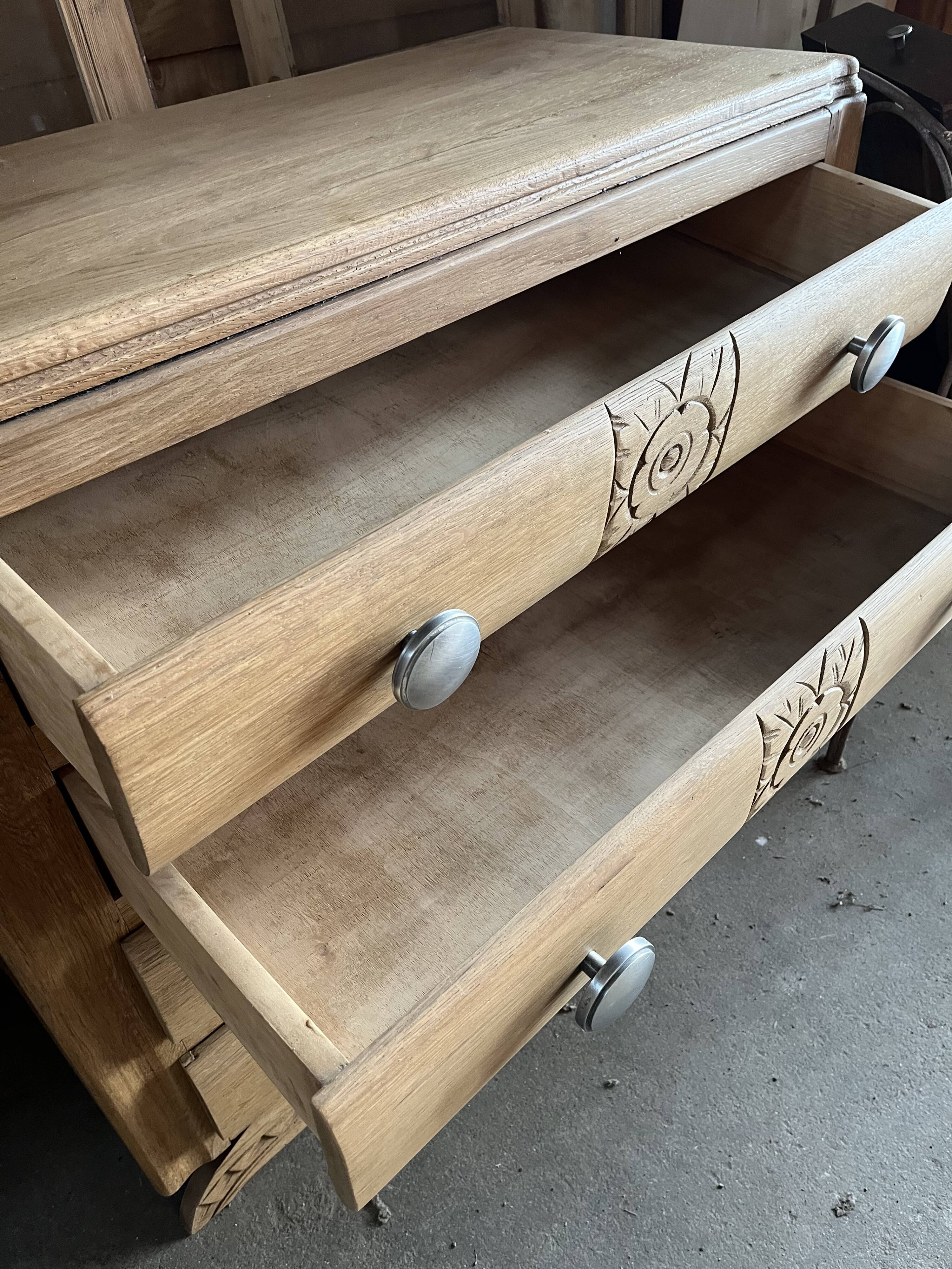 Art Deco chest of drawers