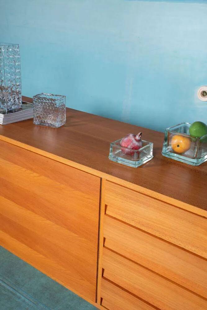 Vintage blond sideboard 60s minimalist credenza