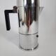 Cafetière design Alessi la coupole designer Aldo Rossi