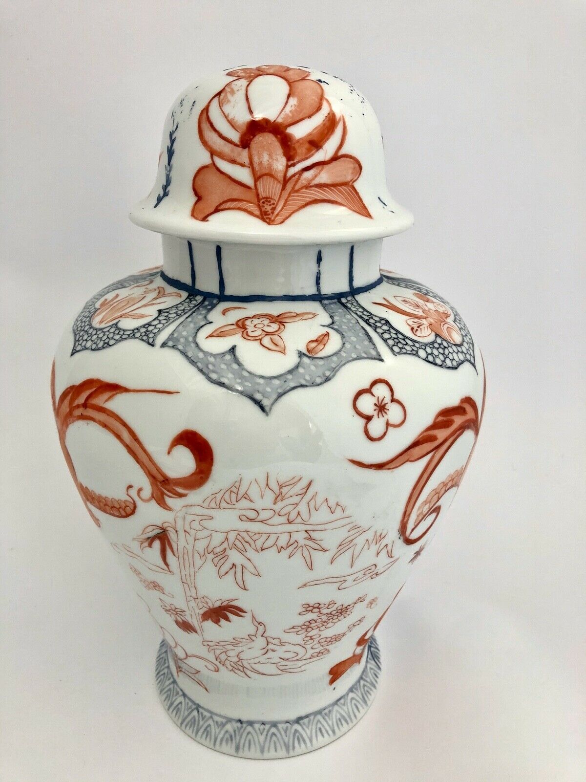 Balustre Limoges France decor Imari porcelain 1960