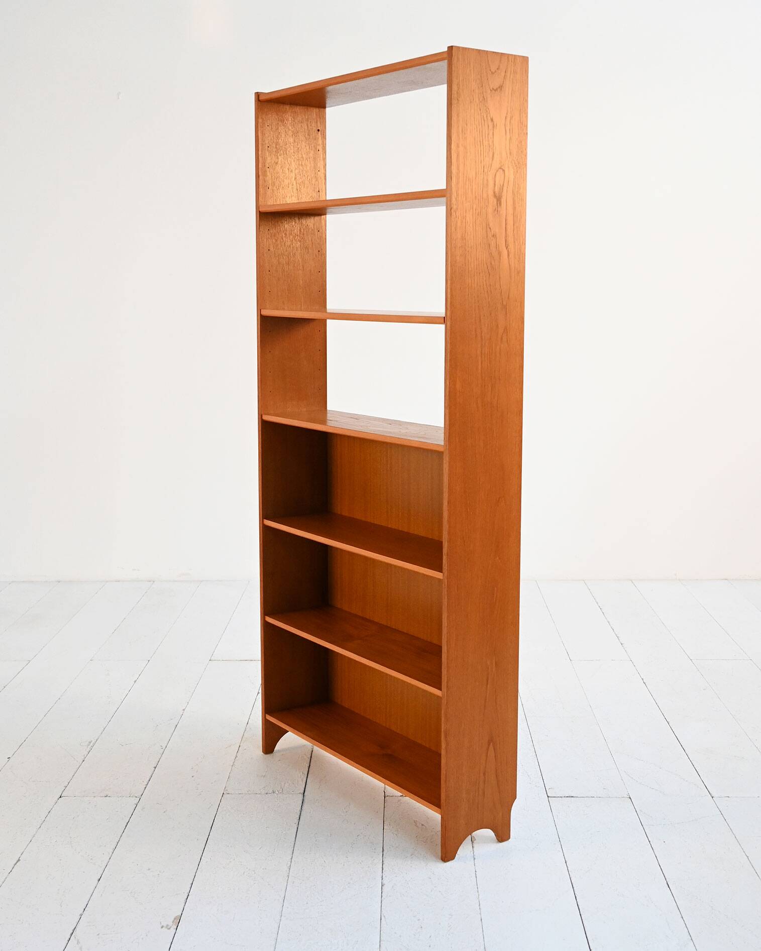 Scandinavian teak bookcase, 1950s/1960s