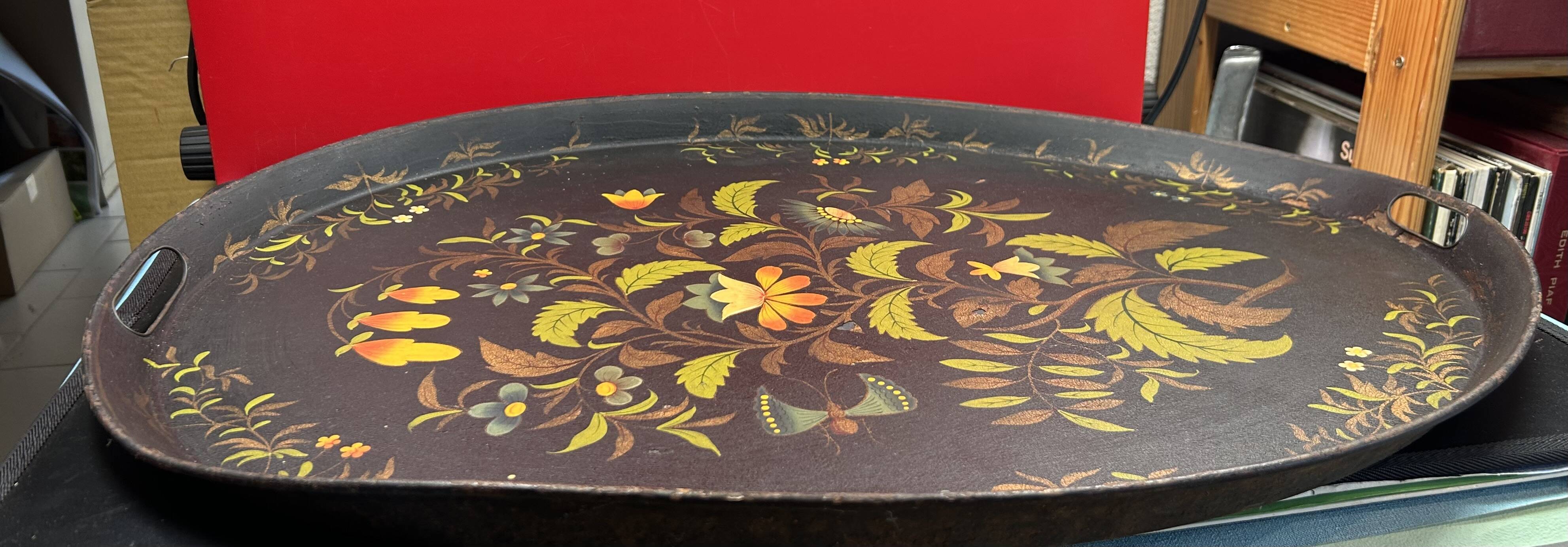 Oval tray, 19th century, hand-painted sheet metal, butterfly & bouquet, Napoleon III