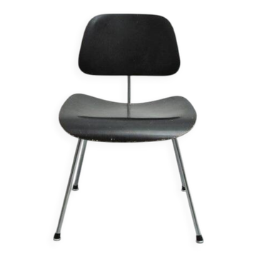 Chaise DCM précoce par Charles et Ray Eames pour Herman Miller par Contura, années 1950.