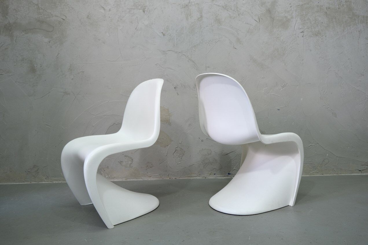 A set of 2  Panton Chairs by Verner Panton for Vitra