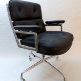 Charles Eames "Time Life" office chair edited by Herman Miller