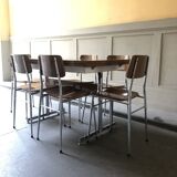 Chaise en formica