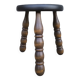 Tabouret tripode en bois tourné