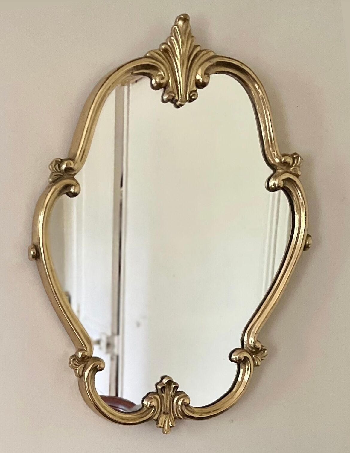 Gilded bronze mirror, 36x28 cm