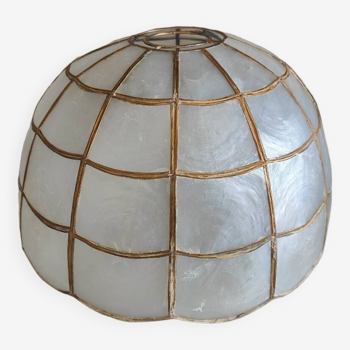 Mother-of-pearl lampshade