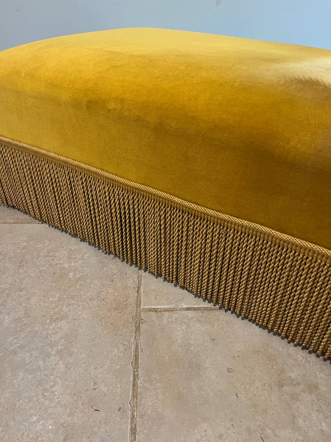 Golden velvet daybed