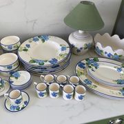 "Hortensia" table service from Luneville, earthenware, 80 pieces