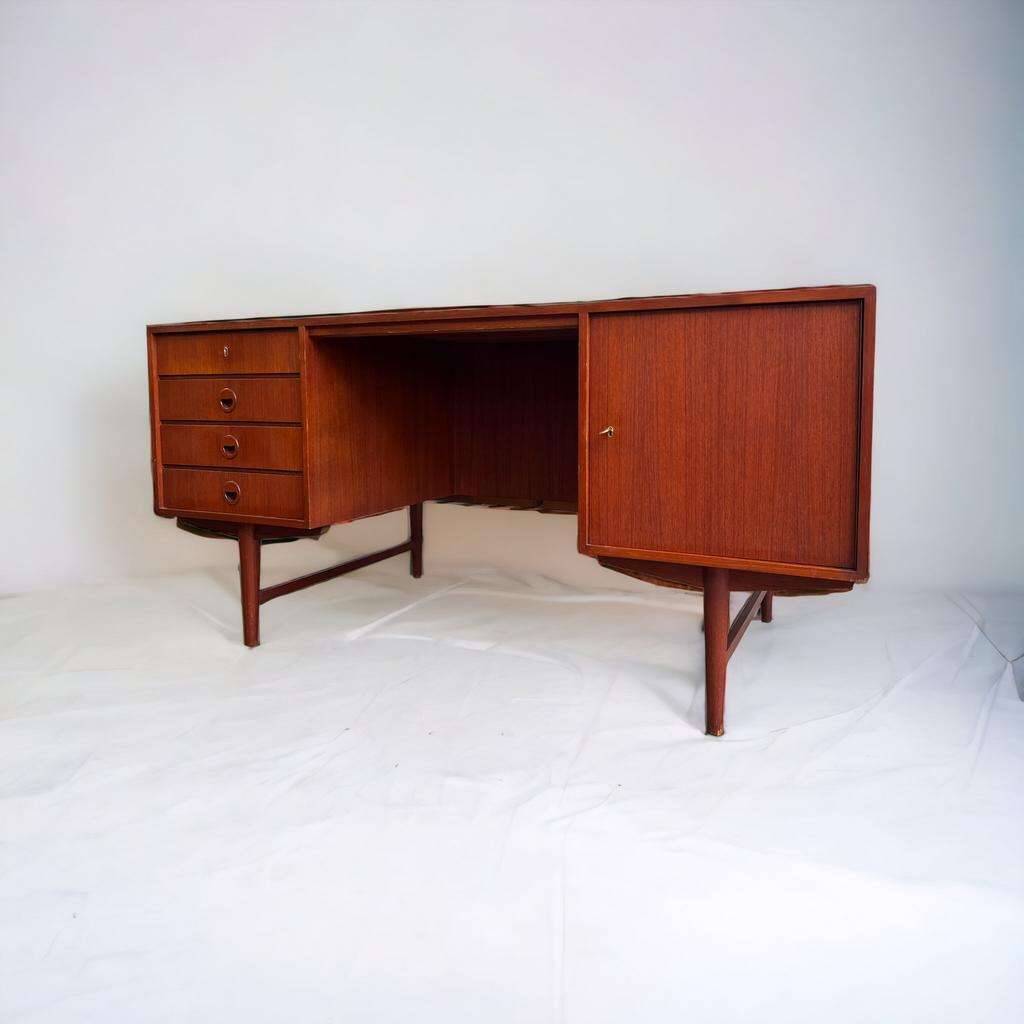 Vintage teak desk: double sided