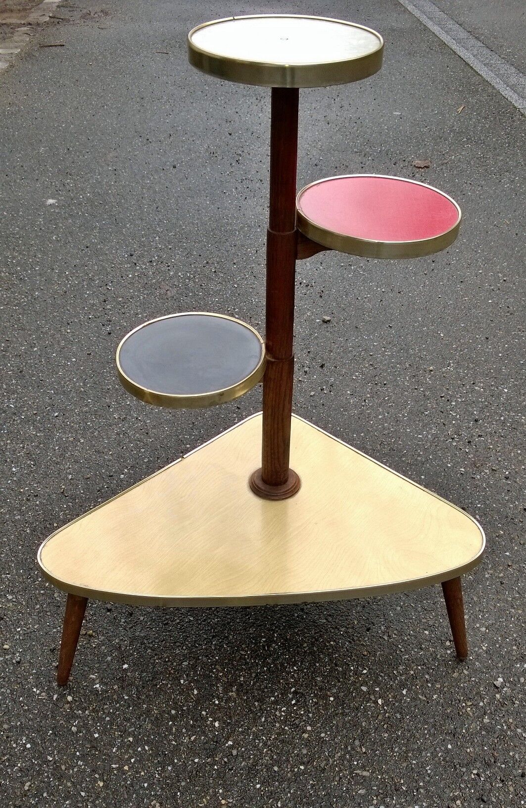 saddle wears plant formica and teak year 50