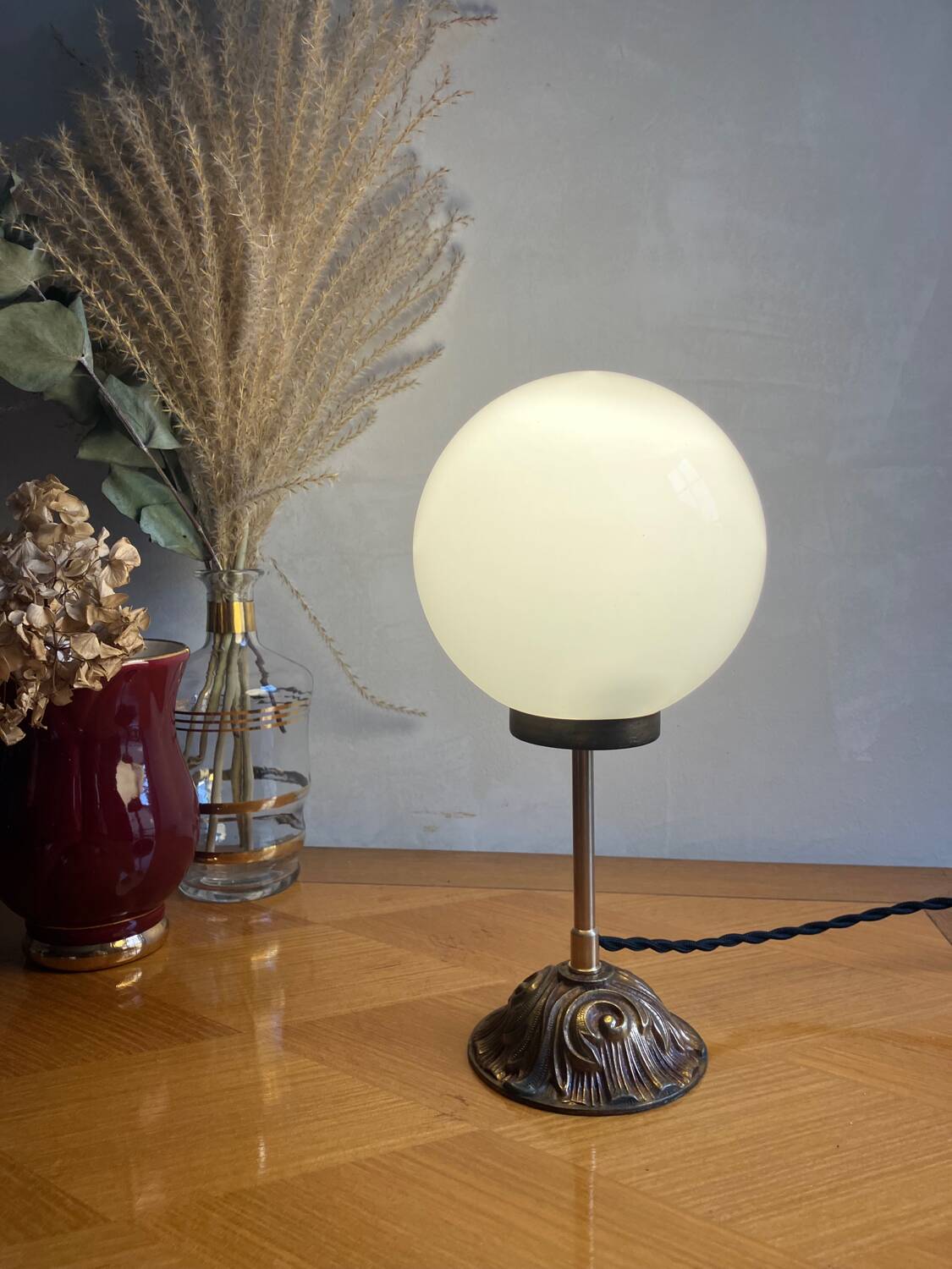 Vintage glass globe table lamp