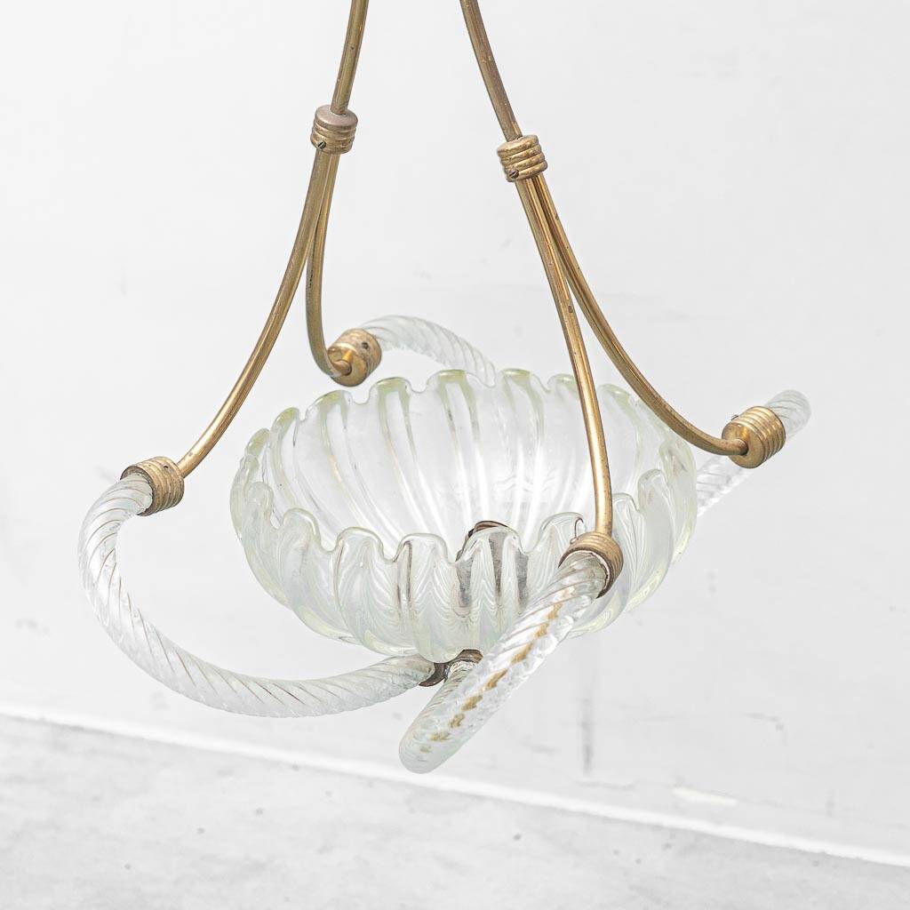 Vintage Barovier & Toso chandelier in transparent glass and brass, elegant 1940s design