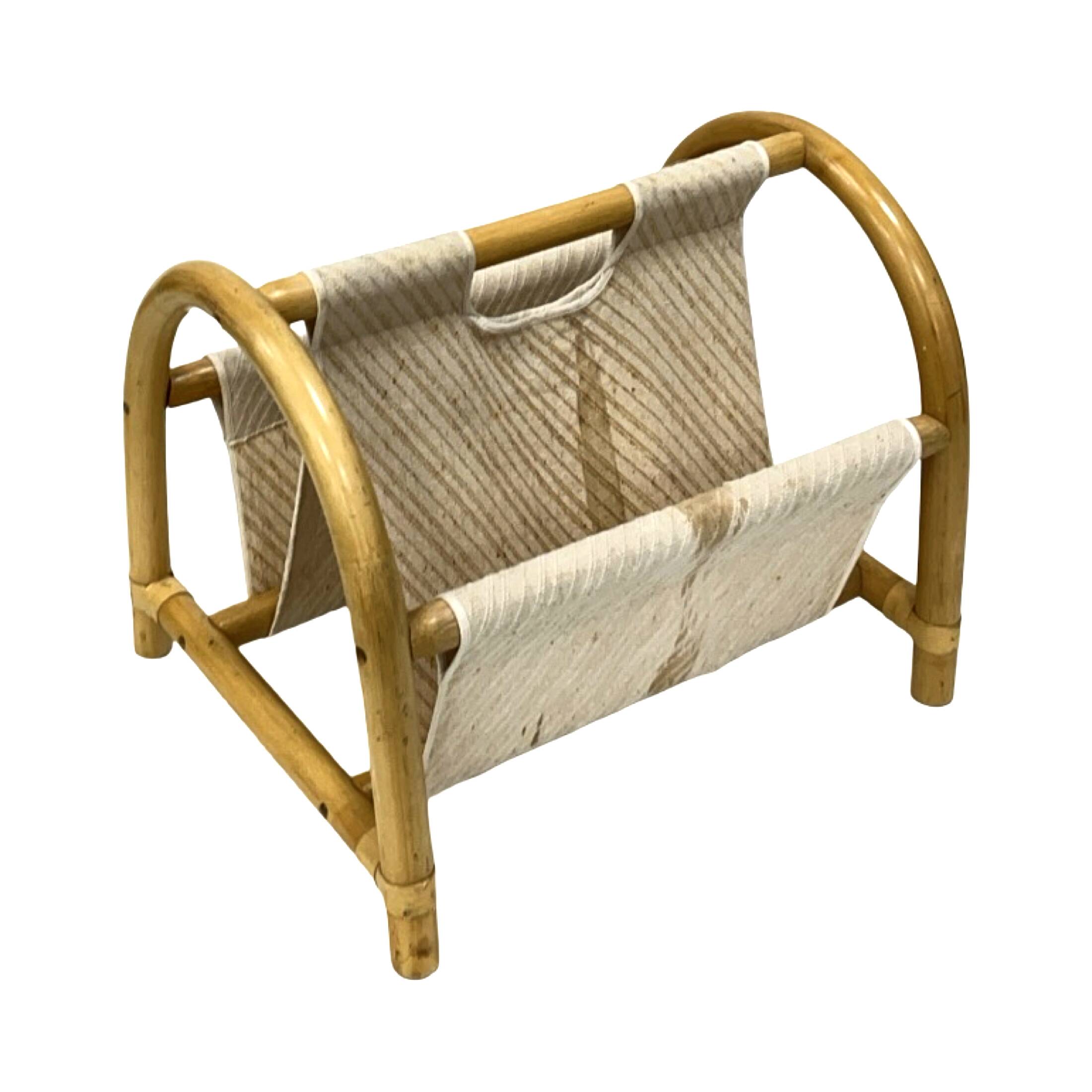 Vintage bamboo magazine rack – boho style / Mid-Century Modern, 1970s